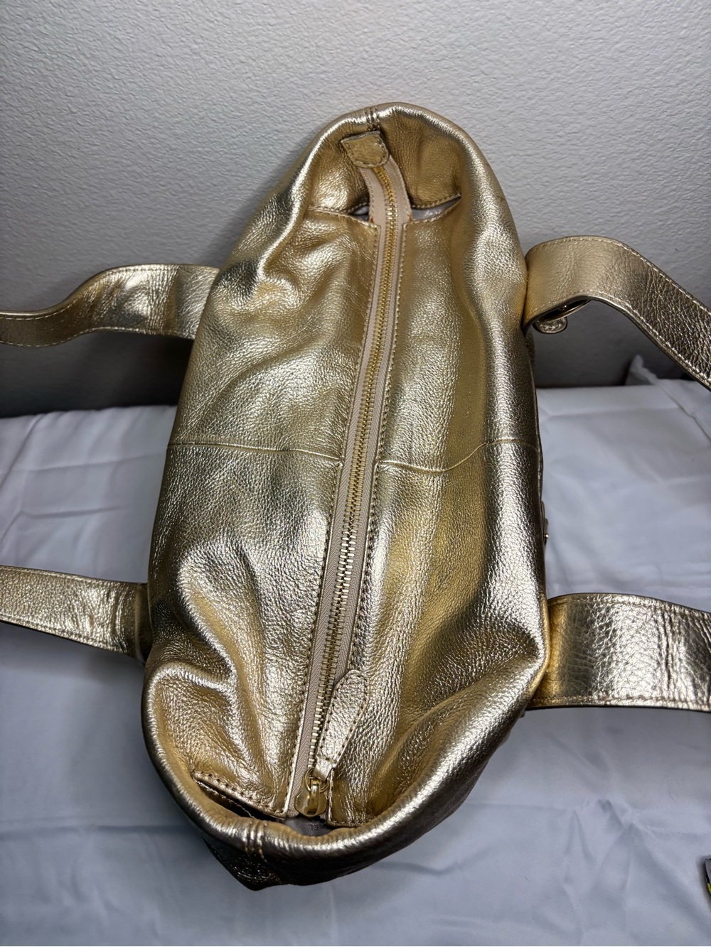 Vintage Michael Kors Fulton Metallic Gold Buckle Pocket Hobo Bag - Picture 4 of 15